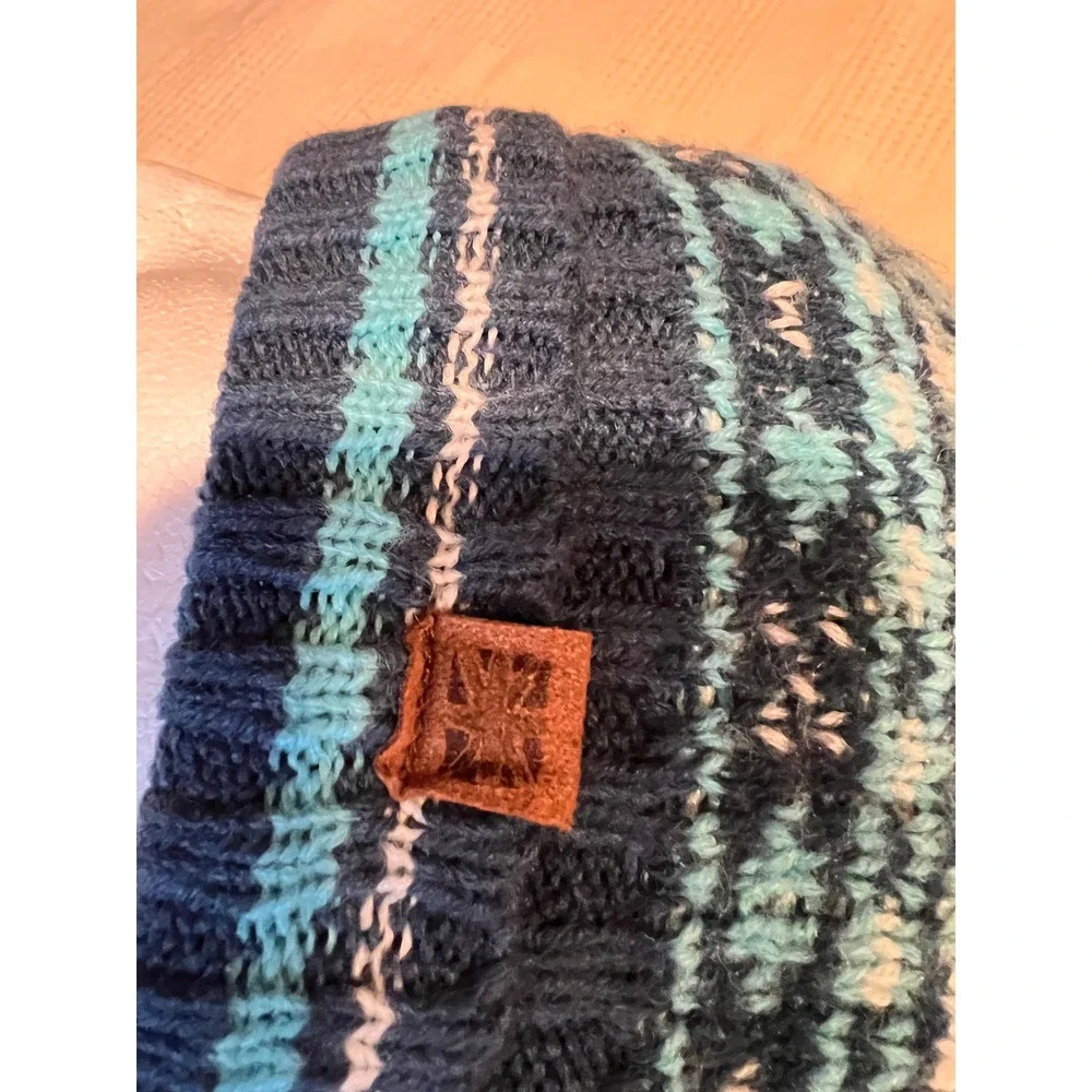 Britt's Knits Kids‎ Fair Isle Beanie Hat Blue Teal White Knit